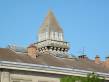  tour surplombant un immeuble